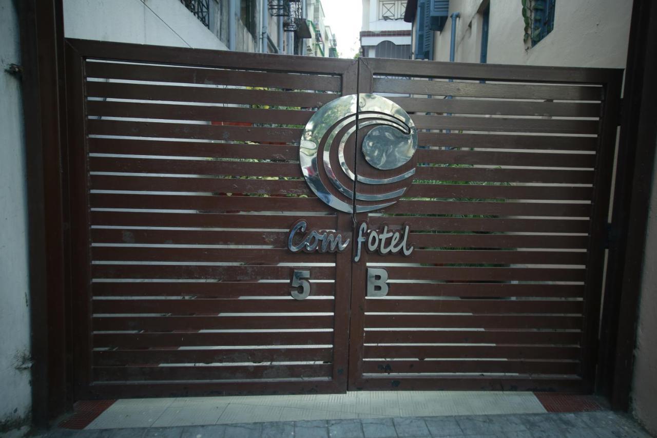 Hotel Comfotel Калькутта Экстерьер фото